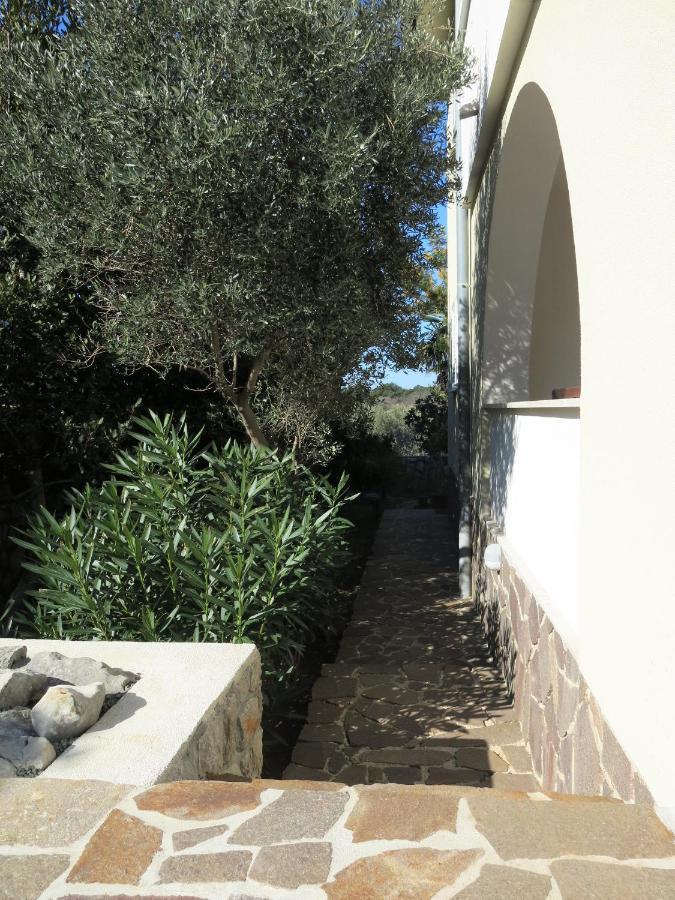 Apartments Rea Cres Exterior photo